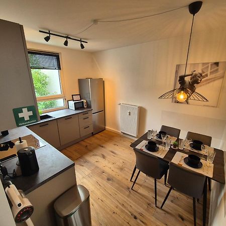 Charmante 2 Zimmer-Wohnung Mit Fahrradstellplaetzen Koblenz  Exterior foto