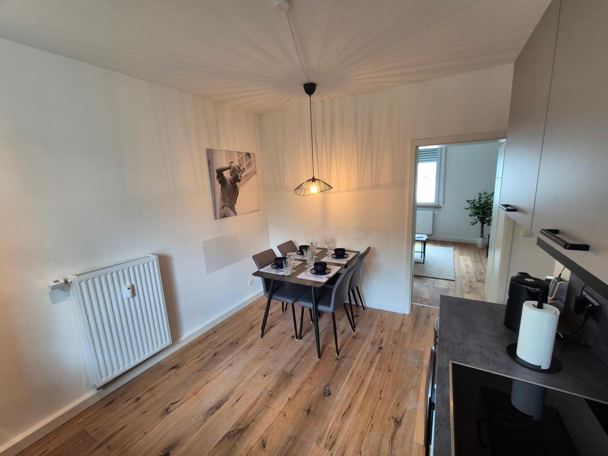 Charmante 2 Zimmer-Wohnung Mit Fahrradstellplaetzen Koblenz  Exterior foto